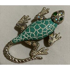 Vintage Jelly Belly Style Lizard/Gecko Brooch Aquamarine Color With Green Eyes